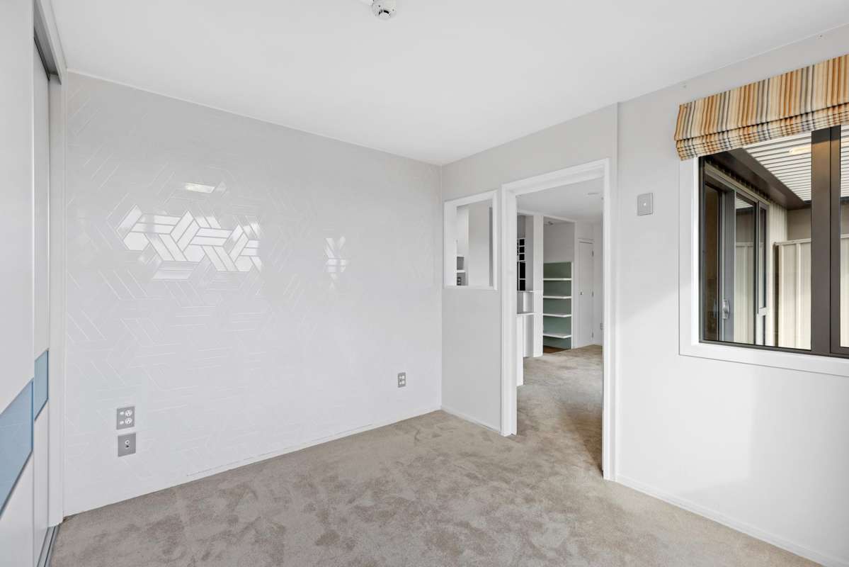 303/871 Colombo Street_3