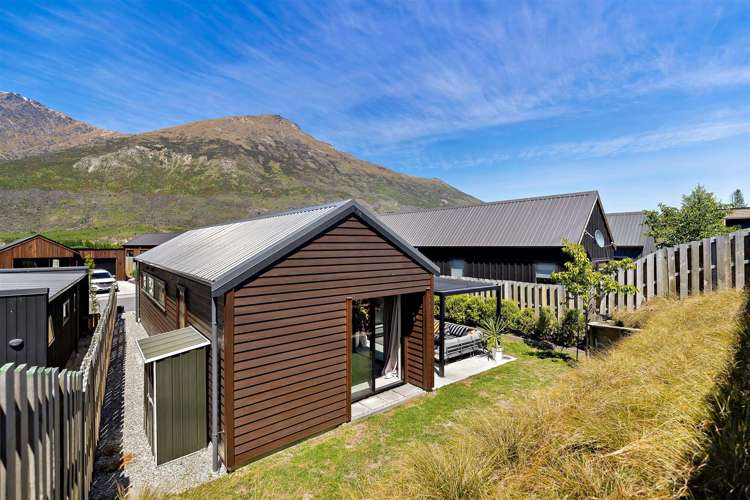 5 Huxley Place Dalefield/Wakatipu Basin_12