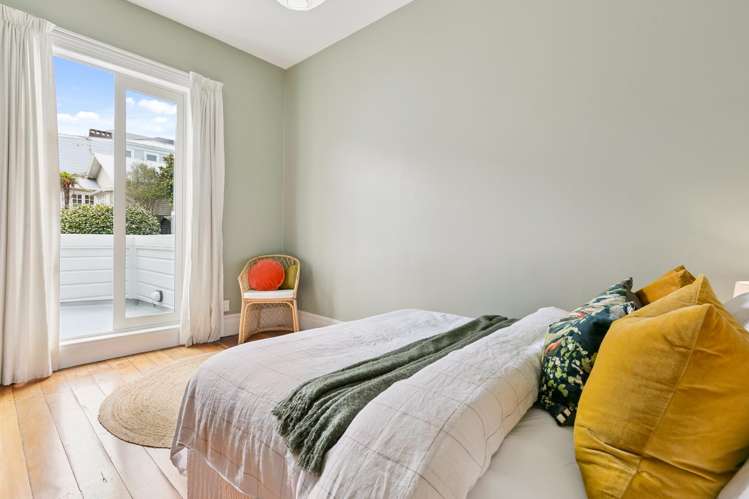 7 Armour Avenue Mount Victoria_13