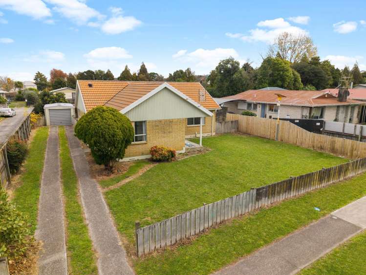 22 Odlin Crescent_1