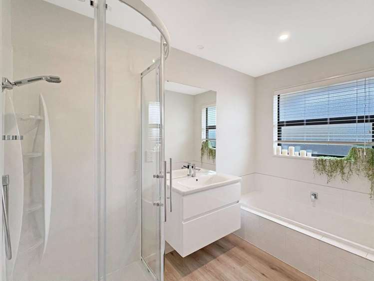 30 Minerva Cr Woodend_11
