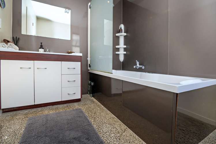 18 Ocean View Road Coastlands_13