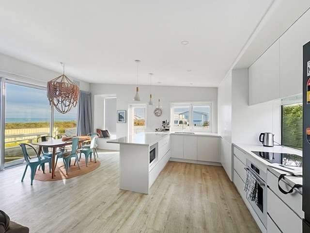 21 Ocean Beach Street 1207_2