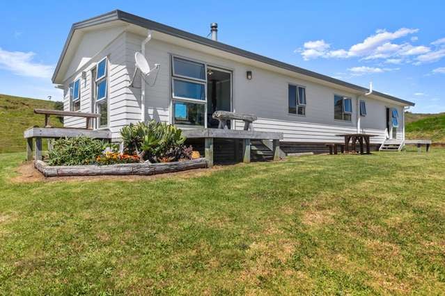 Self-sufficient family home in scenic countryside