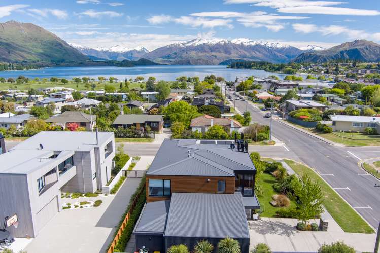 55 Dungarvon Street Wanaka_5