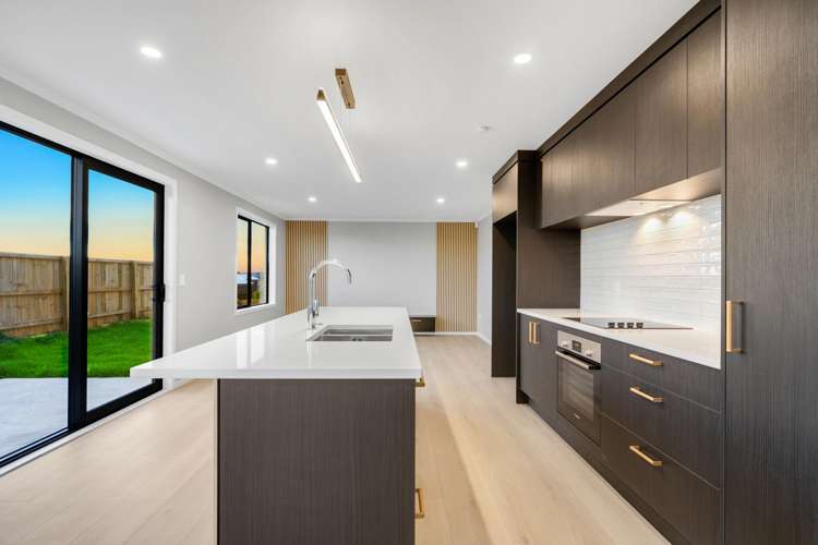 43 Riverine Road_4