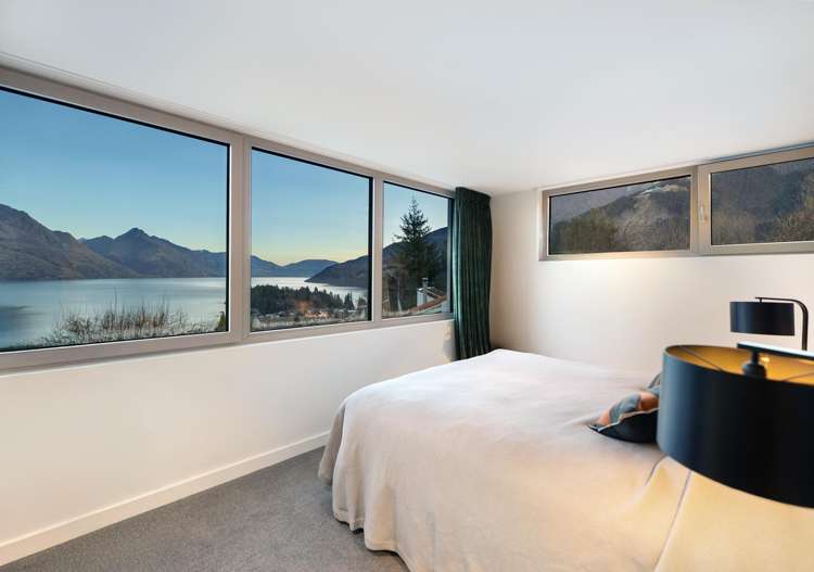 52 Suburb Street Queenstown Hill_8