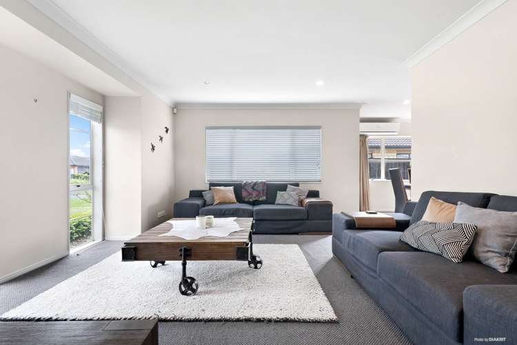 29 Turnberry Drive Wattle Downs_8