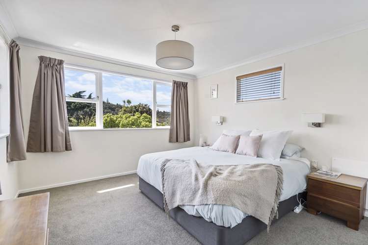 44 Lauderdale Road Birkdale_10