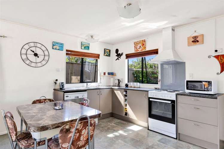 5a Ward Place Puponga_1