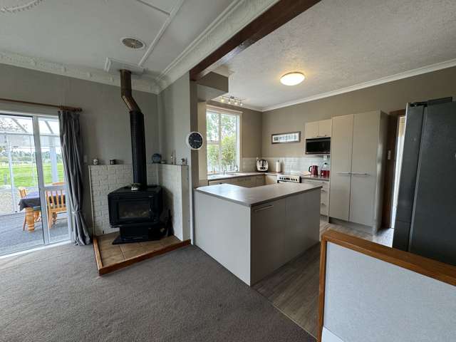 117 Centre Bush Otapiri Road Winton Surrounds_2