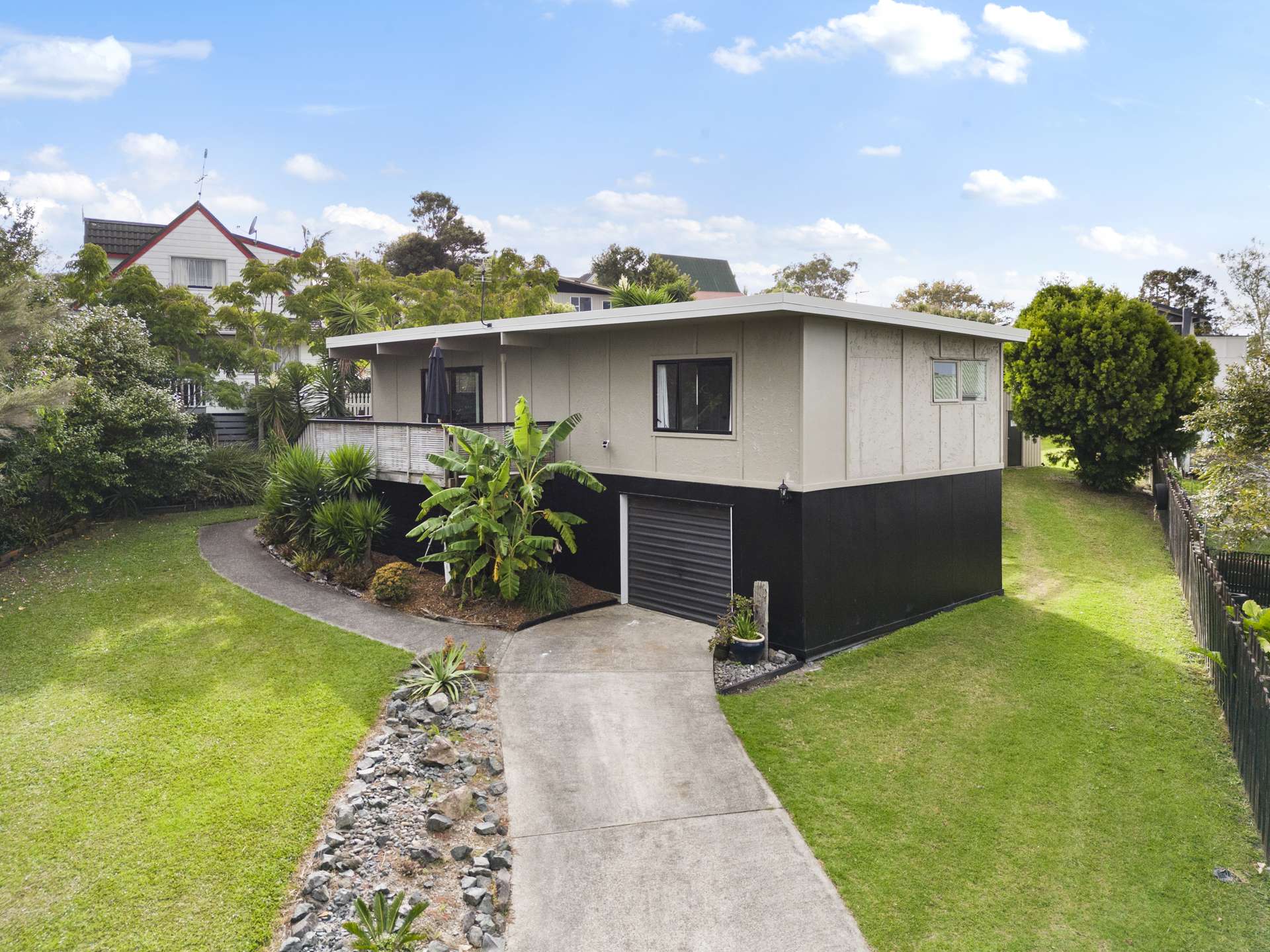 46 Brian Crescent Stanmore Bay_0