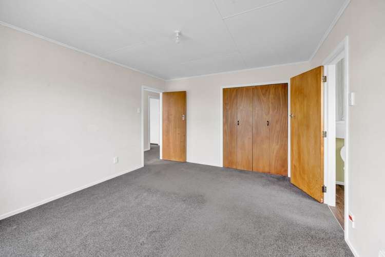 8 George Street Hawera_12