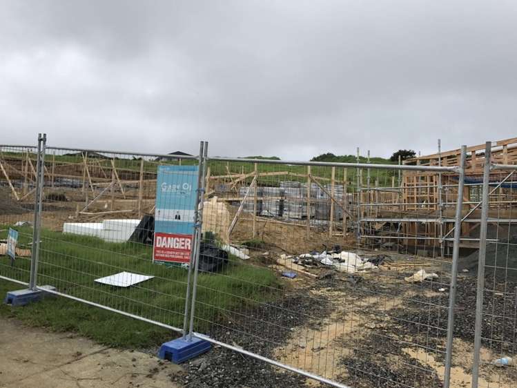 104 Parkview Drive Gulf Harbour_2