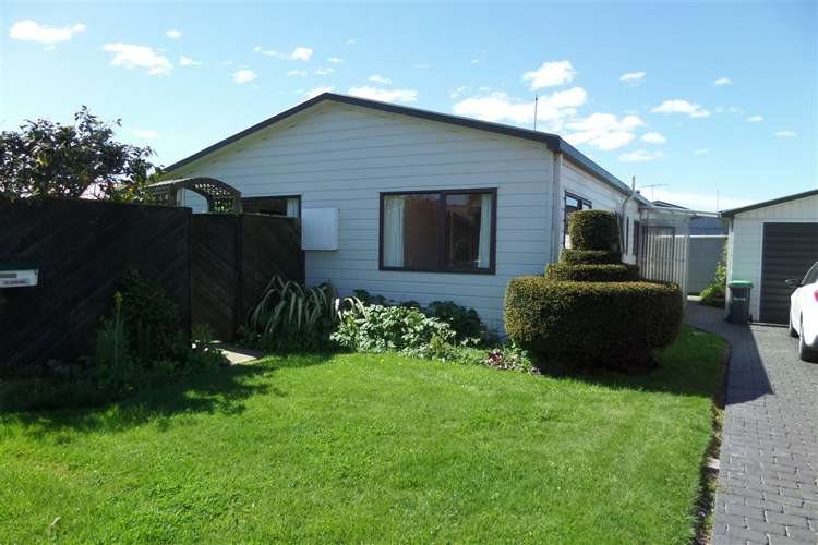 52 Trevor Street Hornby_11