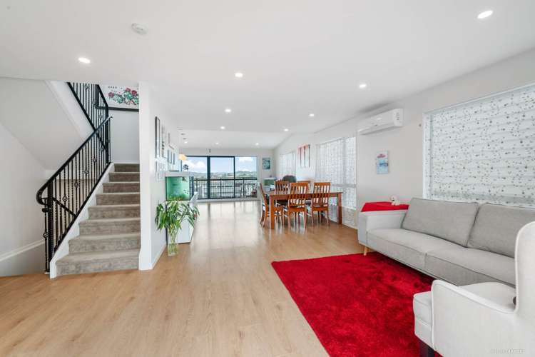 54 Ascension Crescent Orewa_11