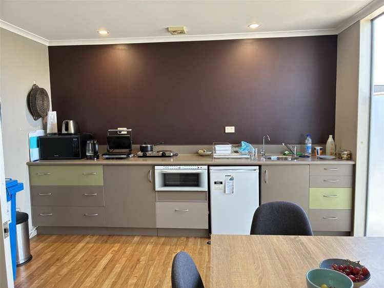 First Floor, 98 Vickery Street Te Rapa_5