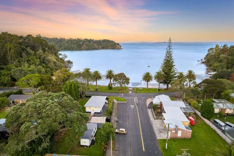 2 Western Road Laingholm_17