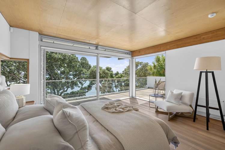 94 Stanley Point Road Devonport_16