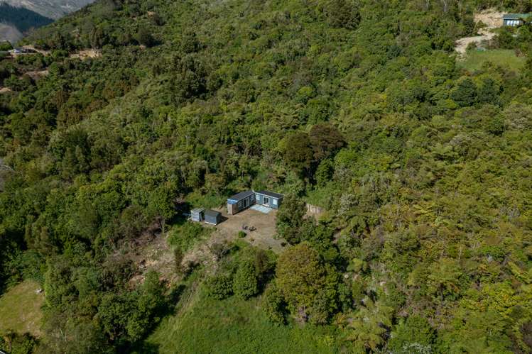 8 Oliver Place Anakiwa and Surrounds_5