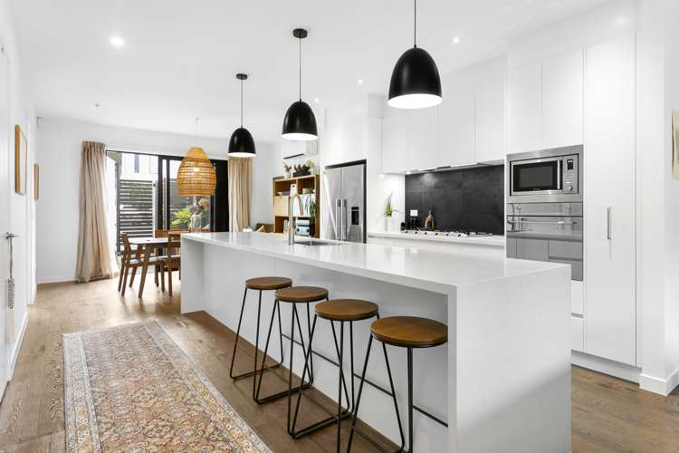 8 Jack Seabrook Road Hobsonville_7