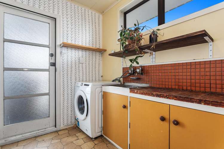 85 River Road Kawerau_14