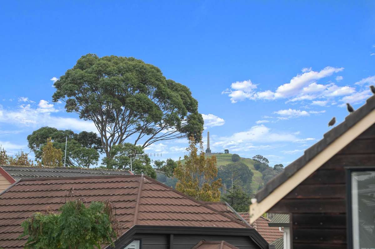 2/10 Lonsdale Street_3