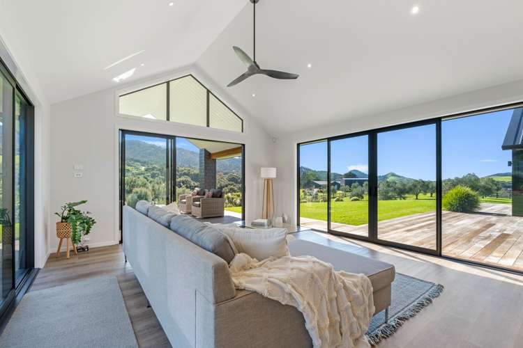 159 Robert Hastie Drive_5