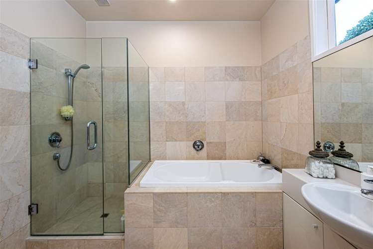 31 Clifton Road Hauraki_14