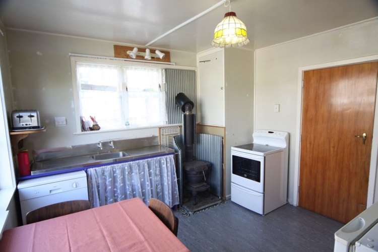 42 Bouverie Street Waimataitai_11