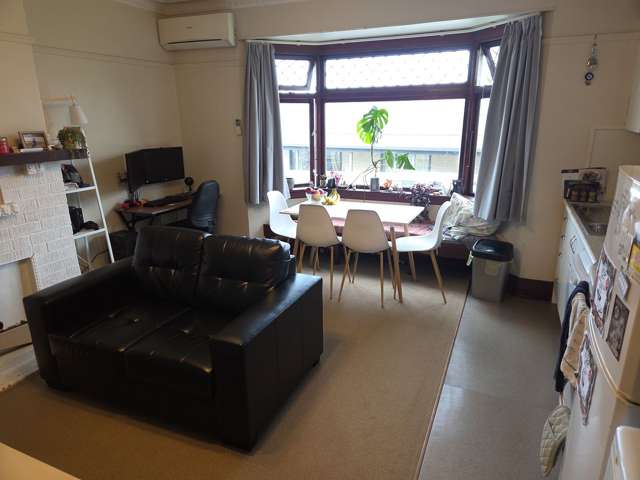 1/25 London Street Dunedin Central_1