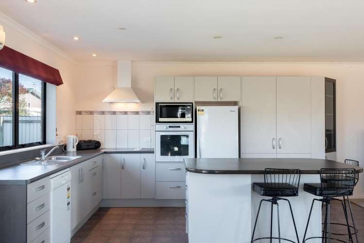 83 Roberts Line Kelvin Grove_6