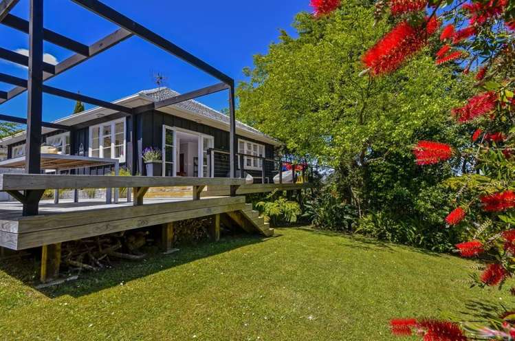 2/1 Varlene Terrace Forrest Hill_17