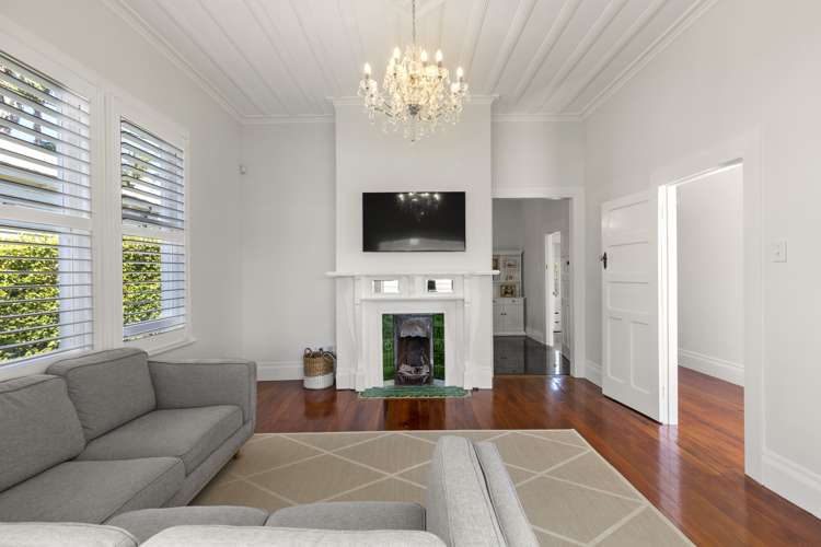 29 Aramoana Avenue Devonport_5