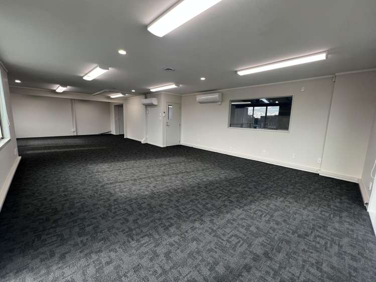 2/18 Echelon Place East Tamaki_10