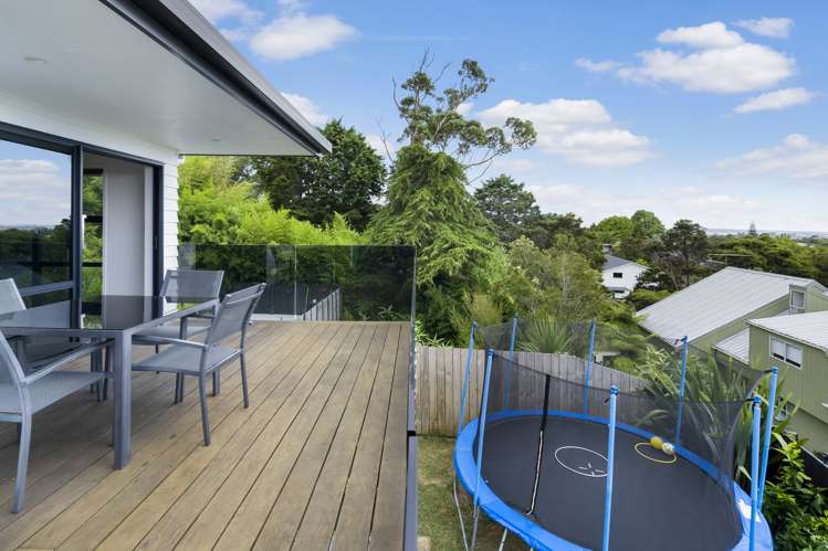 60a Shetland Street Glen Eden_17