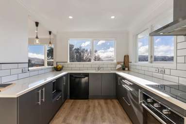 61 Churton Drive_2