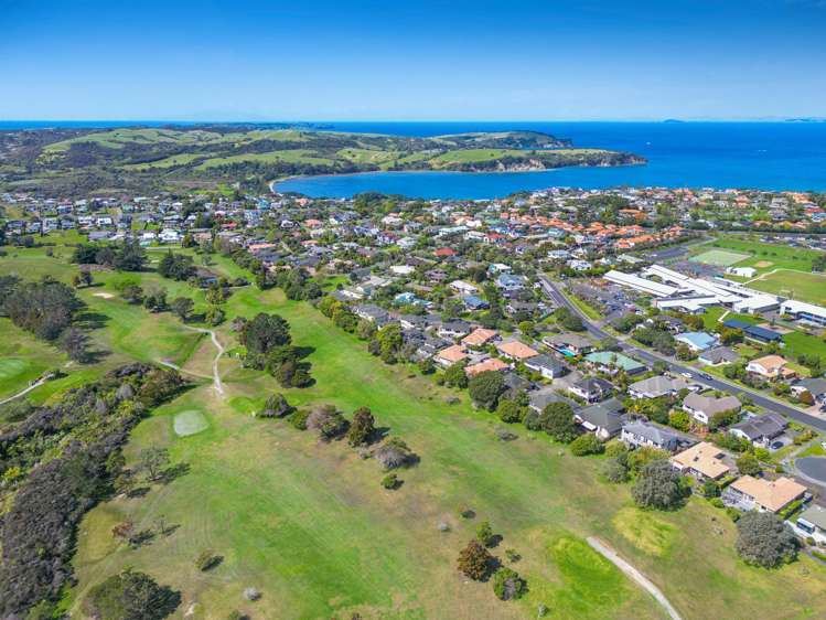 4 Tiller Court Gulf Harbour_9