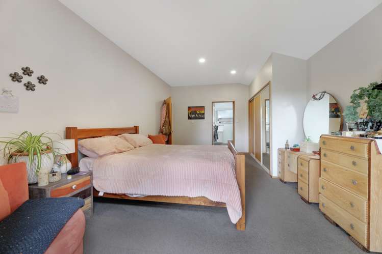 22 Mervyn Drive Avondale_11