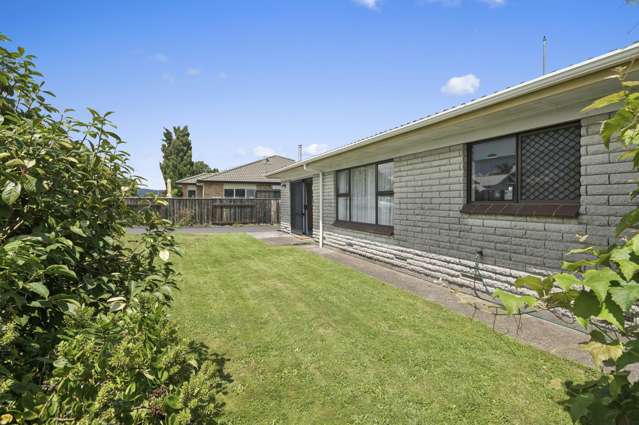 12A Grey Street Glenholme_2