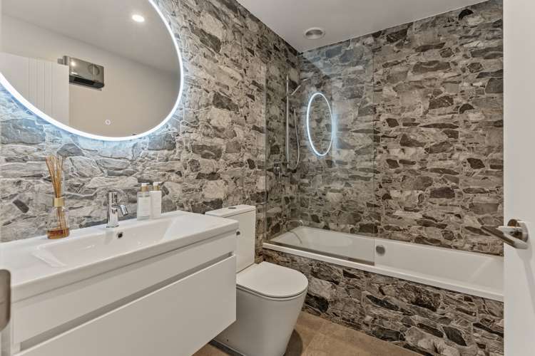 27 Eminence Drive Northwood_8