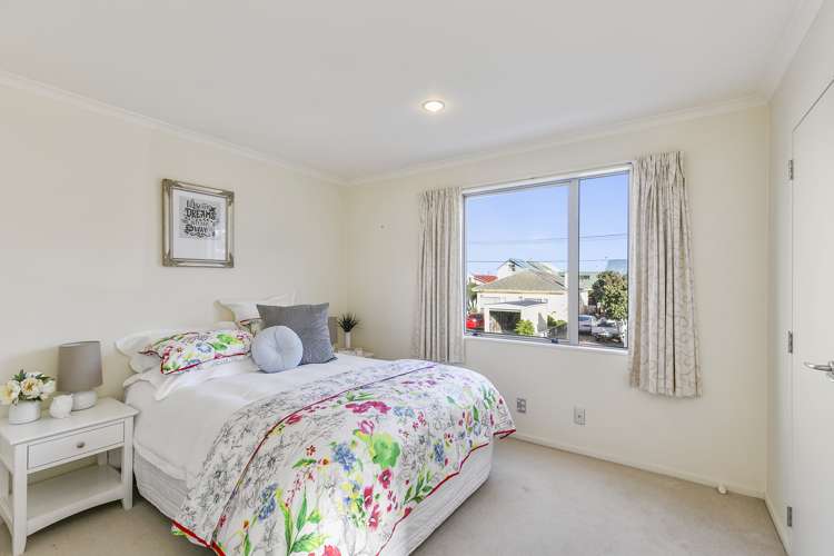 4/25 Tacy Street Kilbirnie_8