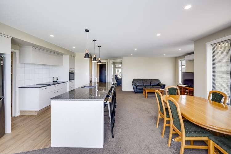 4 Pelorus Avenue Poraiti_5