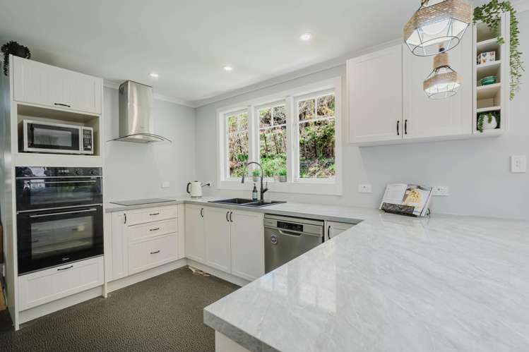 927 Waingaro Road Glen Massey_12