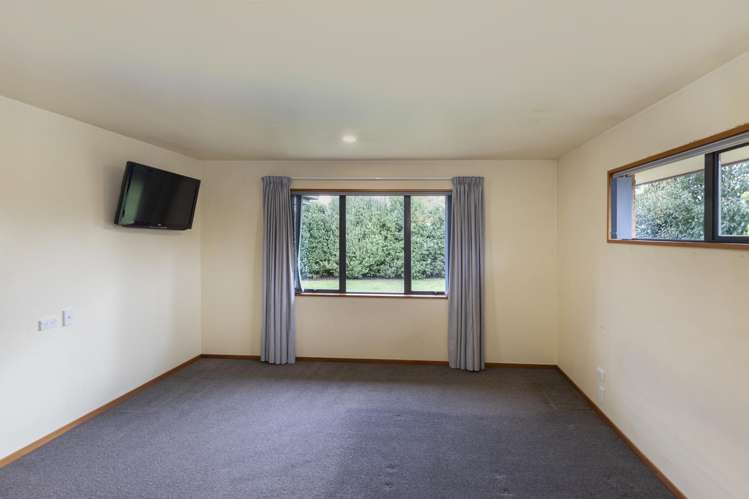 40 Durrell Way Rolleston_13