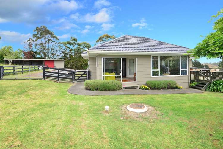 93 Chatham Road Helensville_16