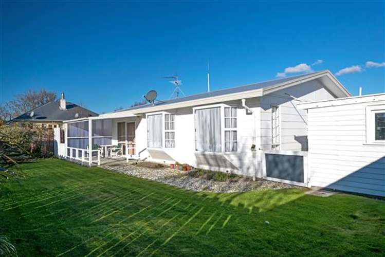 16a Newbourne Crescent Redwoodtown_13