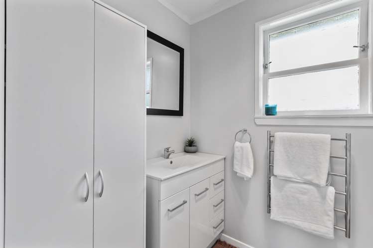 1/5 Edward Avenue Orewa_7