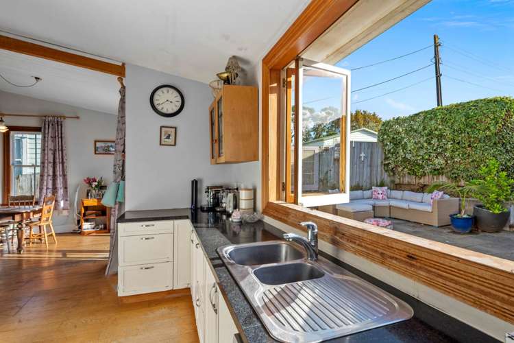 24 William Bond Street Stanley Point_9