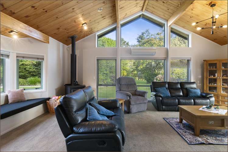 11 Helland Drive Bombay_4